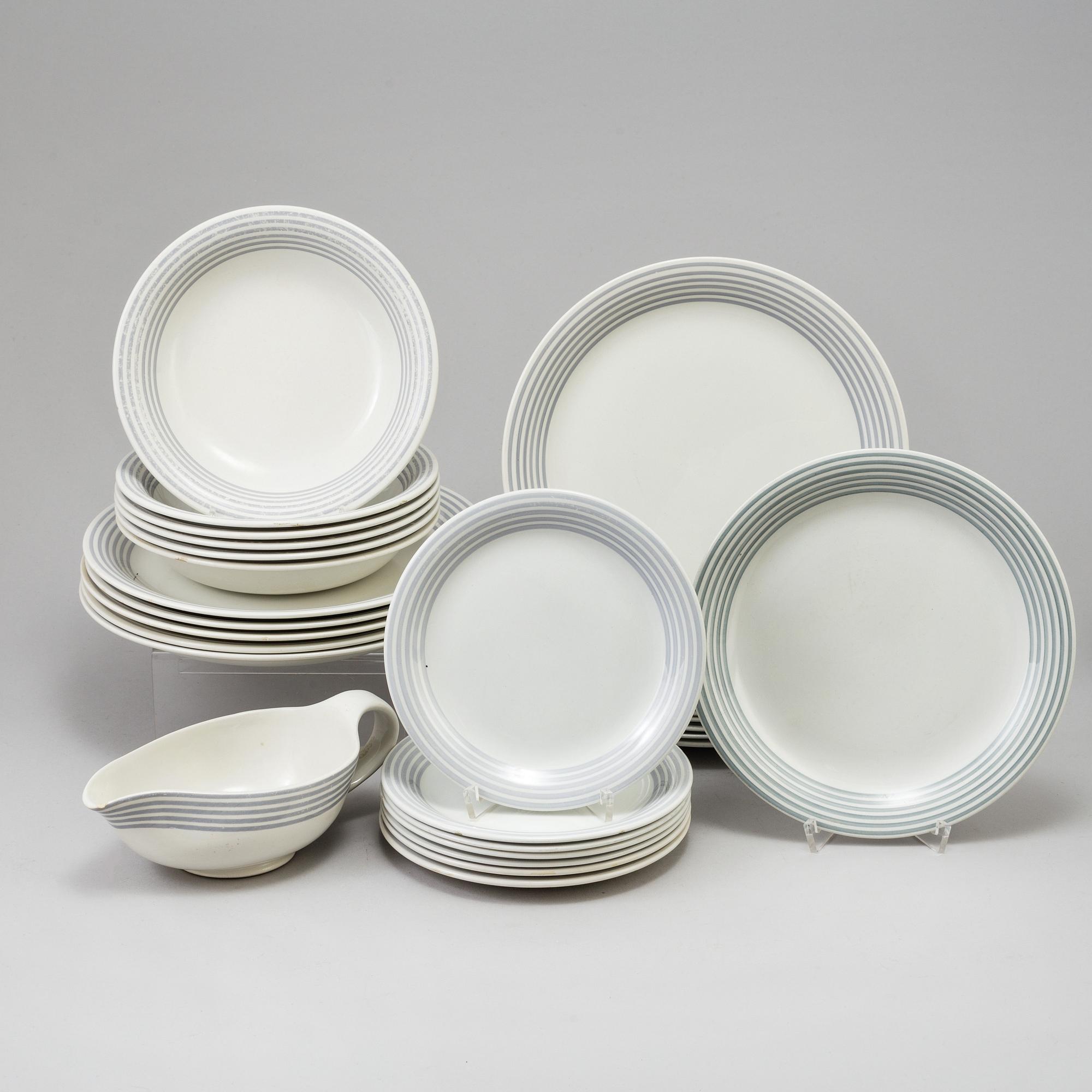 WILHELM KÅGE, 36 servisdelar, flintporslin,  "Grå ränder", Gustavsberg 1945-1969.