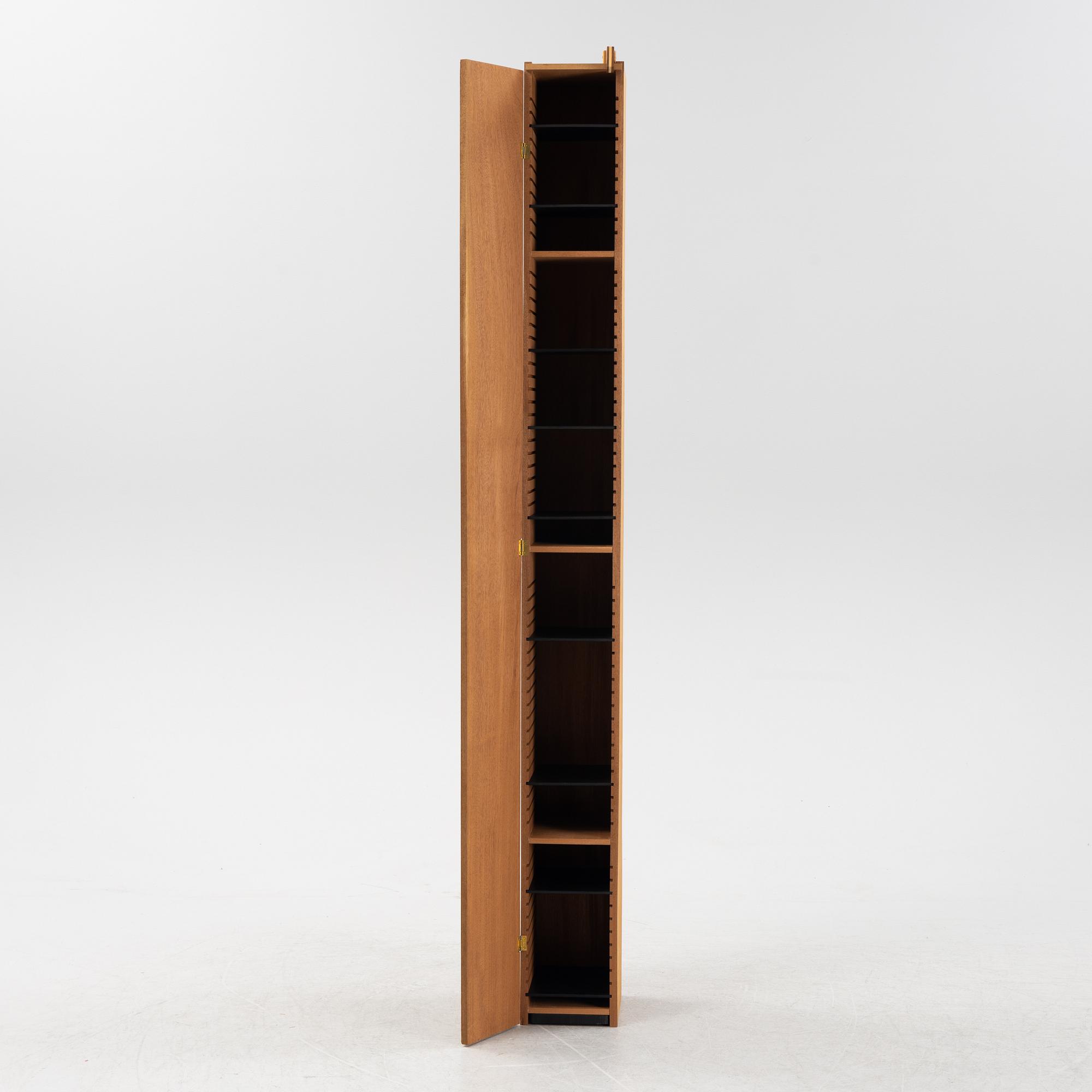 John Kandell, boklåda, "Solitär", 1984.