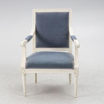 Armchairs, a pair, Gustavian style, circa 1900.
