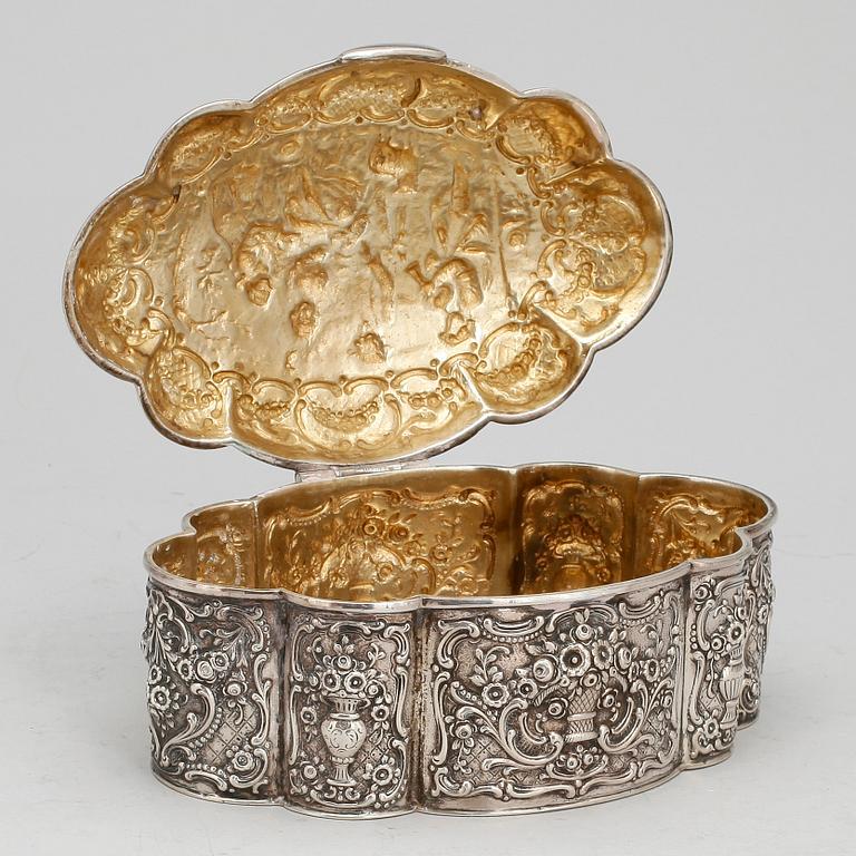 SKRIN, silver, svenska importstämplar, troligen omkring 1900. Vikt ca 359g.