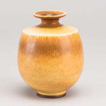 BERNDT FRIBERG, vase, stoneware. signed and dated -77.