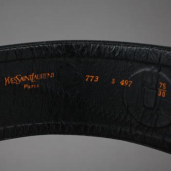 SKÄRP, 2 st, Yves Saint Laurent och Céline.