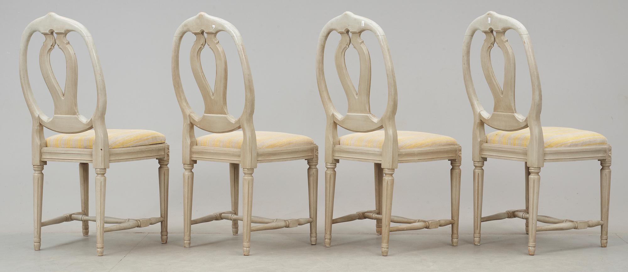MATSALSGRUPP, fyra stolar samt bord. Gustaviansk stil 1900-tal.