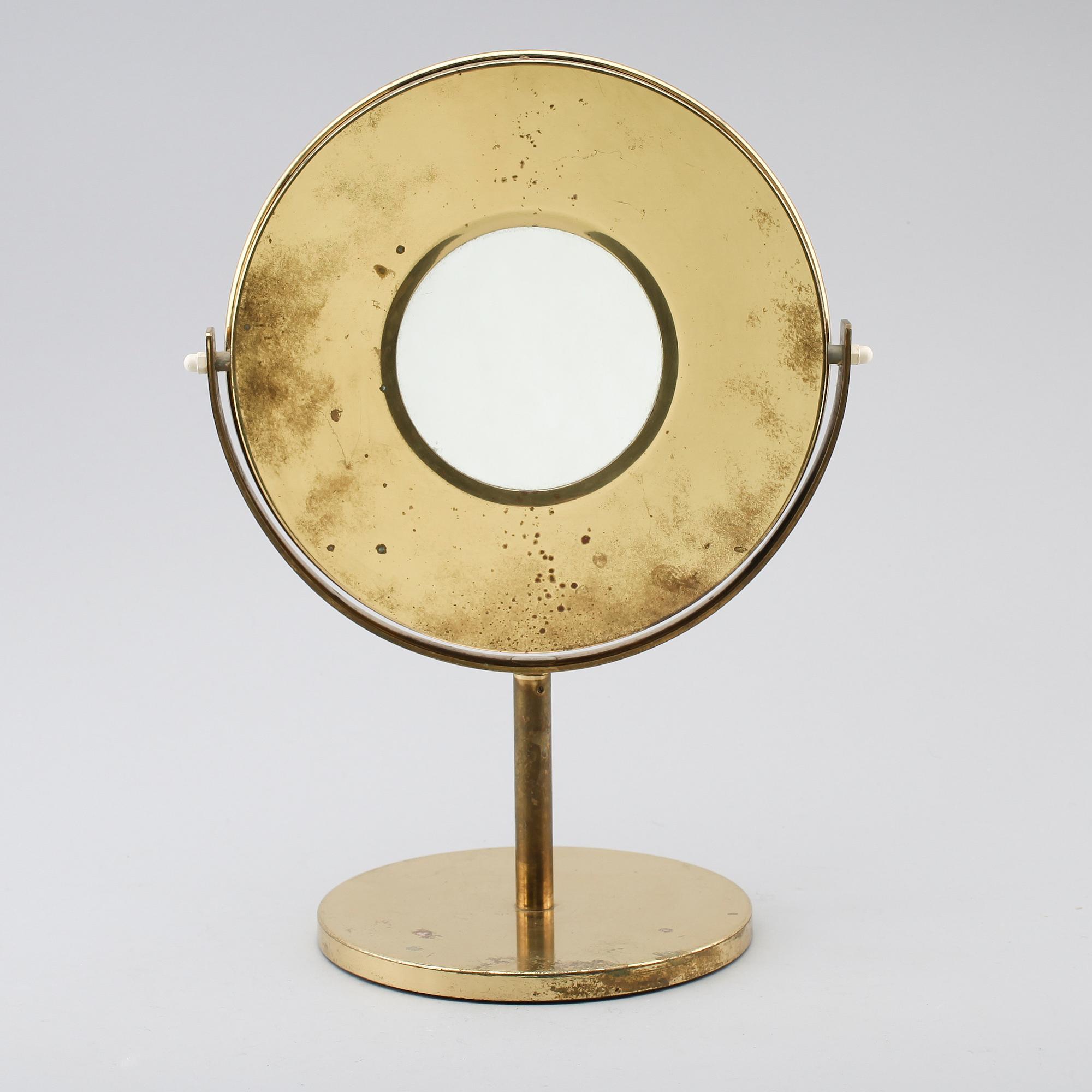 TOALETTSPEGEL, Hans Agne Jakobsson, Markaryd, nr S52, 1900-talets andra hälft.