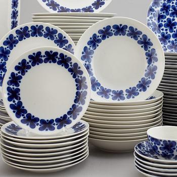 MARIANNE WESTMAN, a part 'Mon Amie' service, Rörstrand, Sweden. (90 pieces).