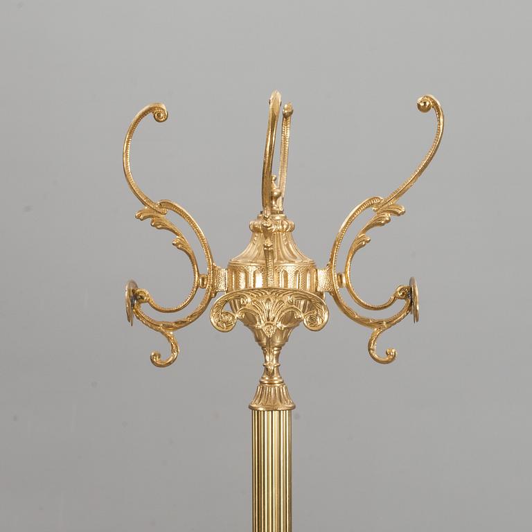 TAMBURMAJOR, 1900-talets slut.