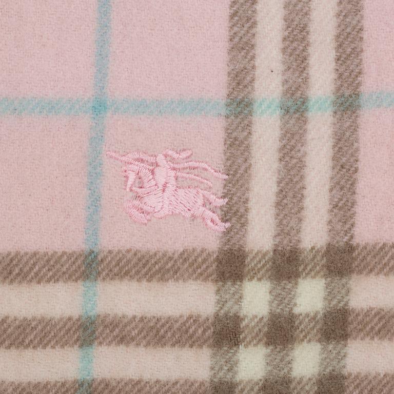 HALSDUK, Burberry.