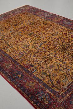 Matta, semiantik silke Keshan figural, ca 309-310 x 204,5-207 cm.