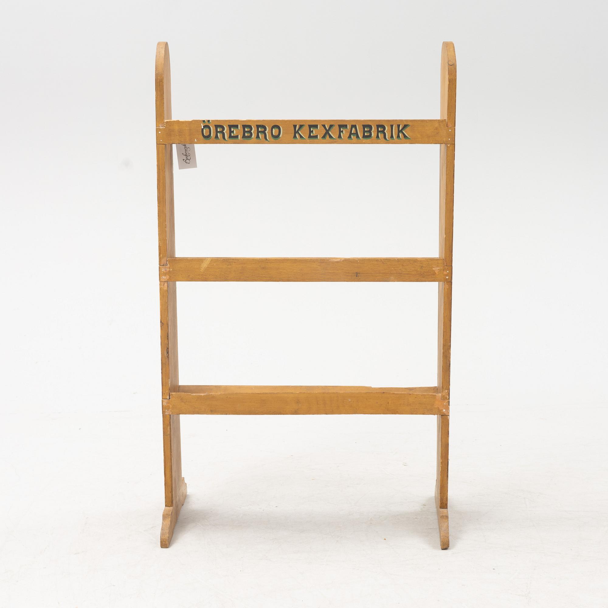 Reklamhylla, Örebro Kex, 1900-talets första hälft.