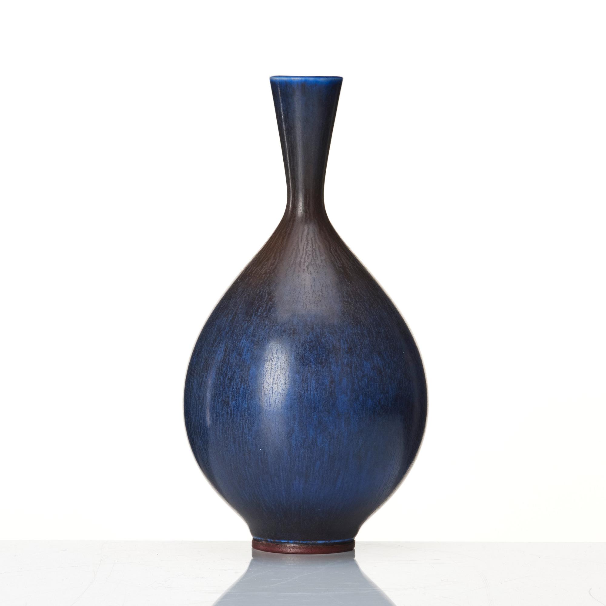 Berndt Friberg, a stoneware vase, Gustavsberg studio, Sweden 1964.