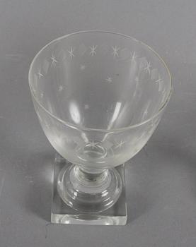 SERVISDELAR, ca 50 delar. Glas, 1900-tal.