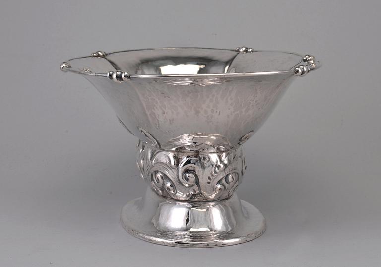 SKÅL, silver. K. Anderson Stockholm 1924. Vikt 1064 g.