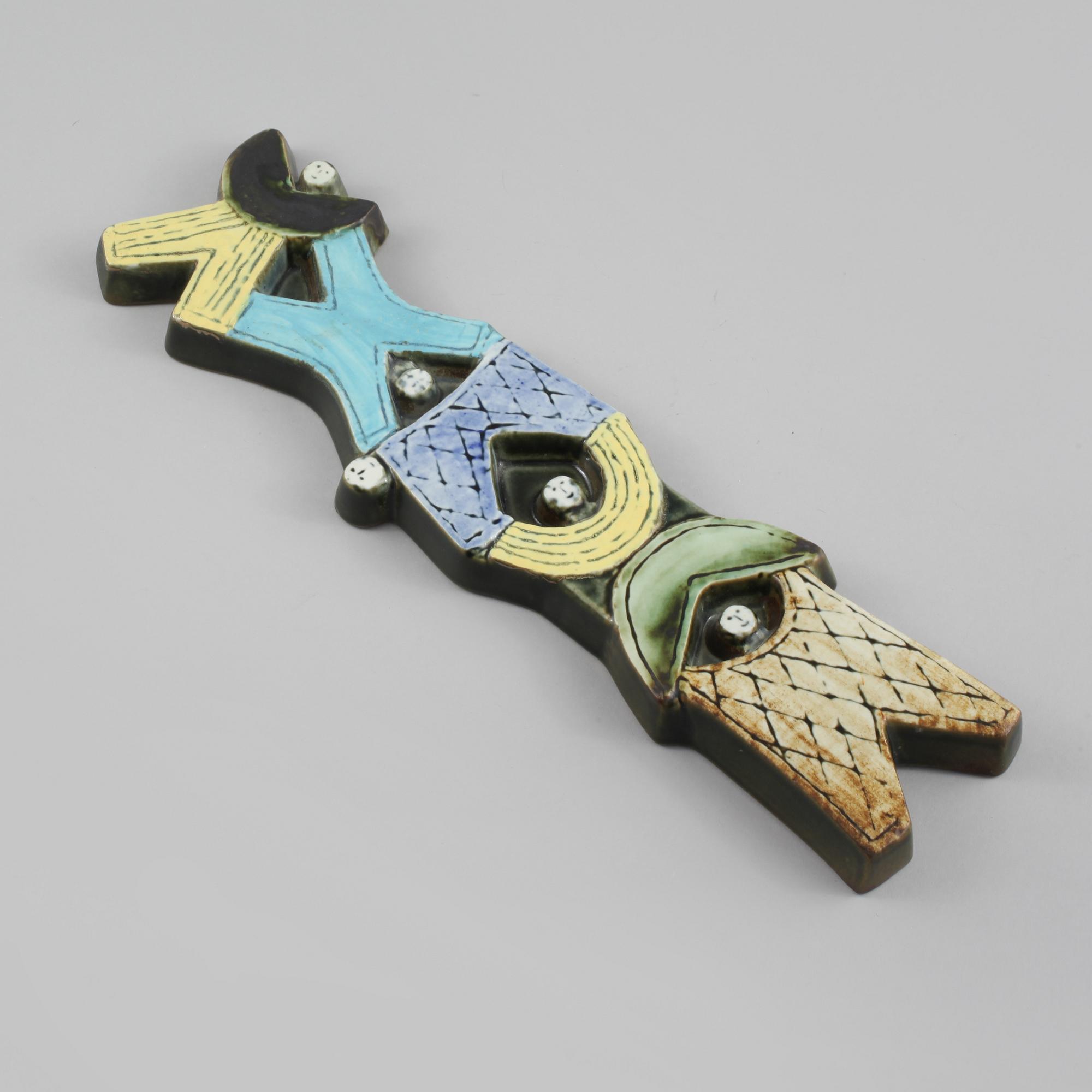 VÄGGPLAKETT, stengods, Lisa Larson, Gustavsberg, 1900-talets andra hälft.