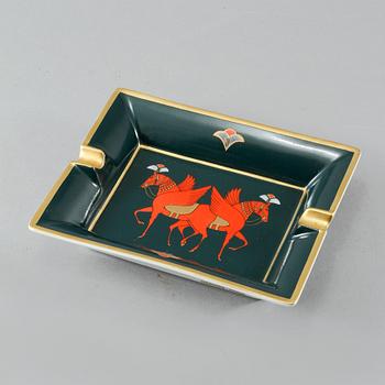 ASKFAT, porslin, Hermès, Paris.