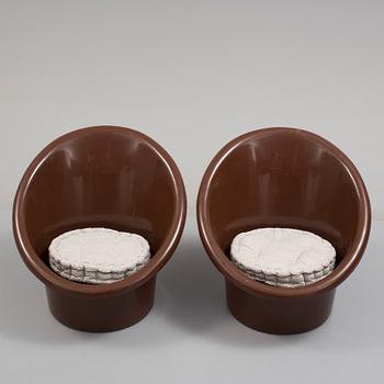 FÅTÖLJER, ett par, "Skopa", Olle Gjerlöv-Knudsen och Torben Lind för Ikea, modellen formgiven 1974.