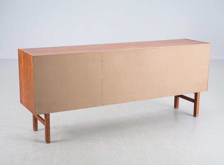 SIDEBOARD, "Arild", Nils Jonsson, Troeds, 1900-talets andra hälft.