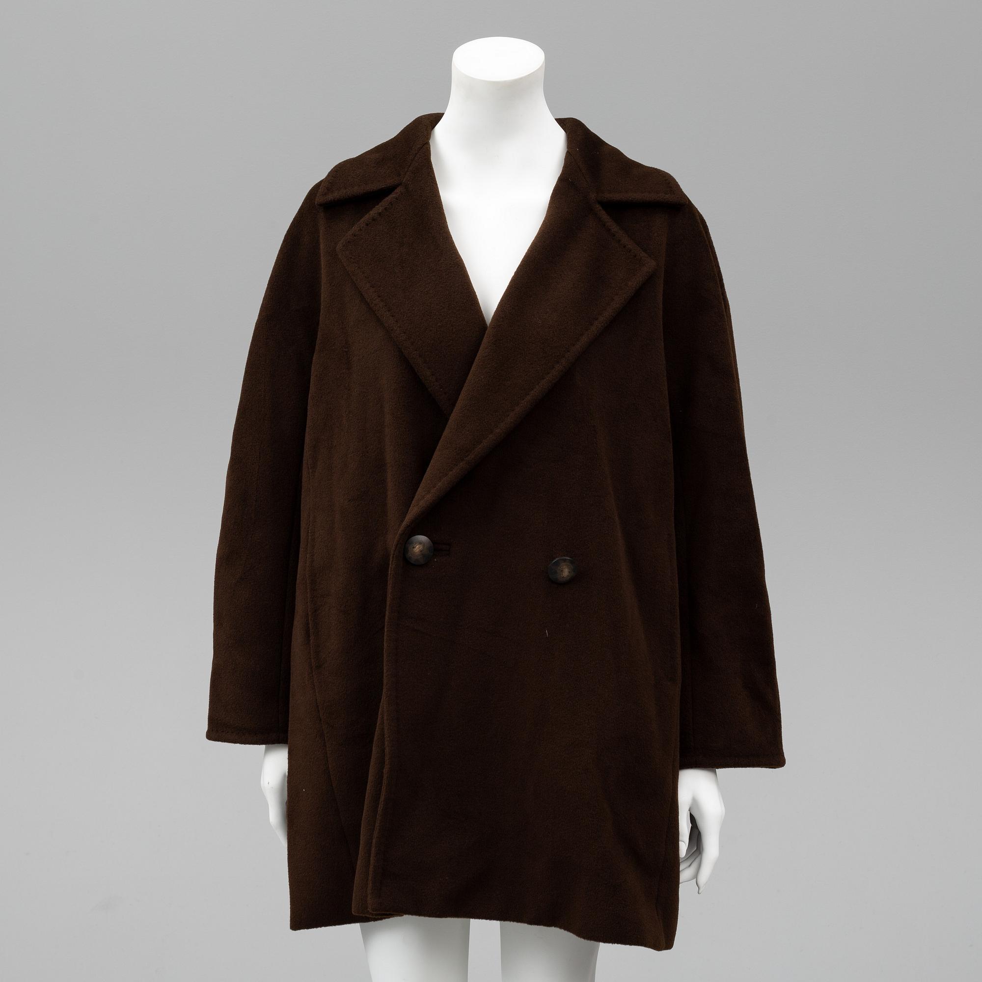 MAX MARA, a wool/cashmere coat, french size 40.