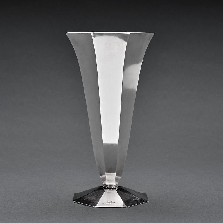 Wiwen Nilsson, an octogonal sterling bell shaped vase, Lund, Sweden 1941.