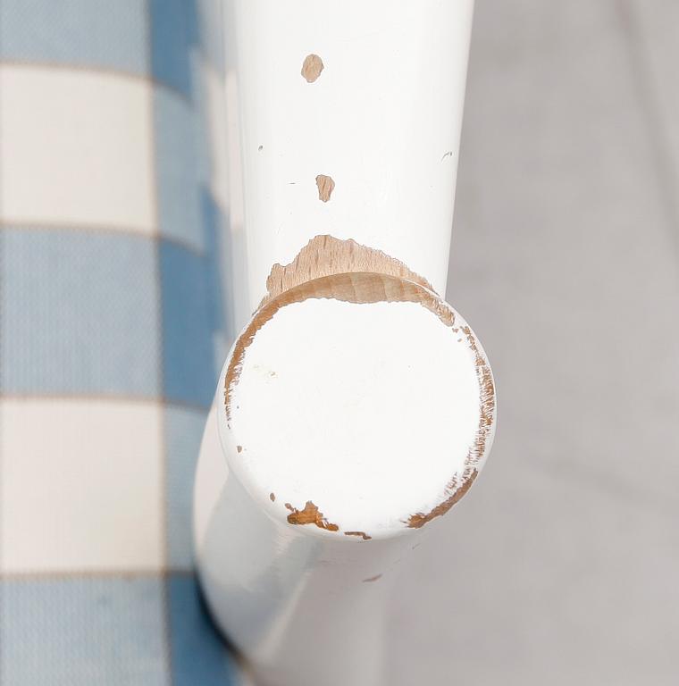 FÅTÖLJER, 1 par, 1900-talets andra hälft.