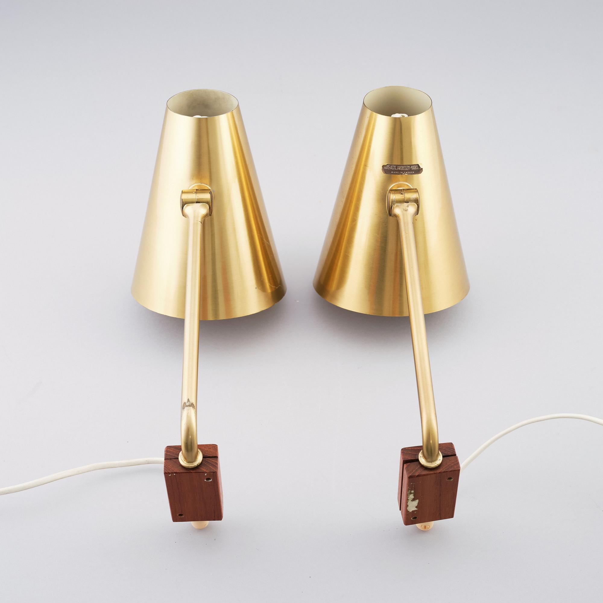 Hans Agne Jakobsson a pair of wall lamps Hans Agne Jakobsson AB Markaryd 1950 60s. Bukowskis