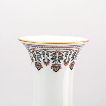 A Chinese porcelain vase  1960/70s.