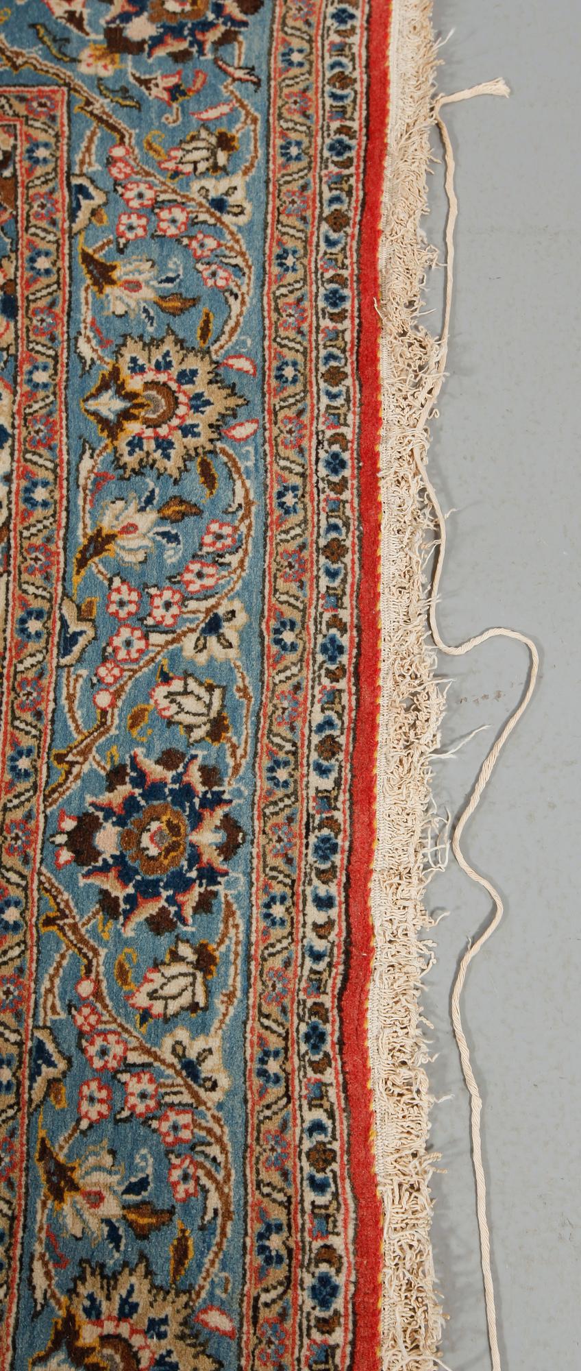 MATTA, möjl Isfahan, old, 203 x 140 cm.