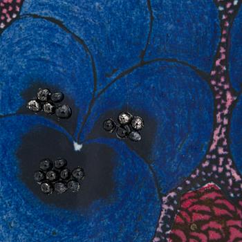 Birger Kaipiainen, a stoneware decorative plate, signed Kaipiainen, Arabia.