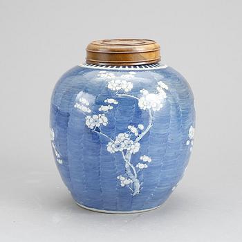 BOJAN, porslin, Kina, 1800-tal.