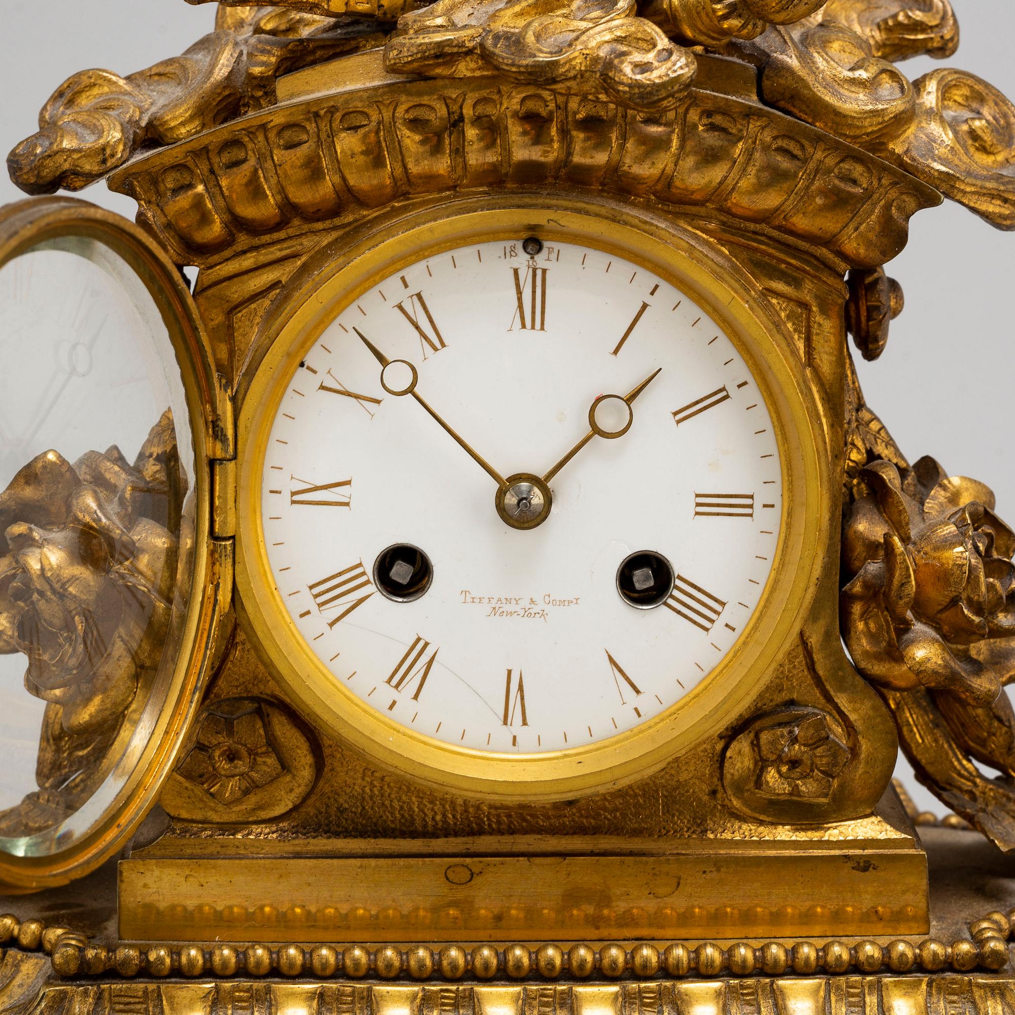 BORDSGARNITYR, 3 delar, Tiffany & Co, New York, omkring år 1900.