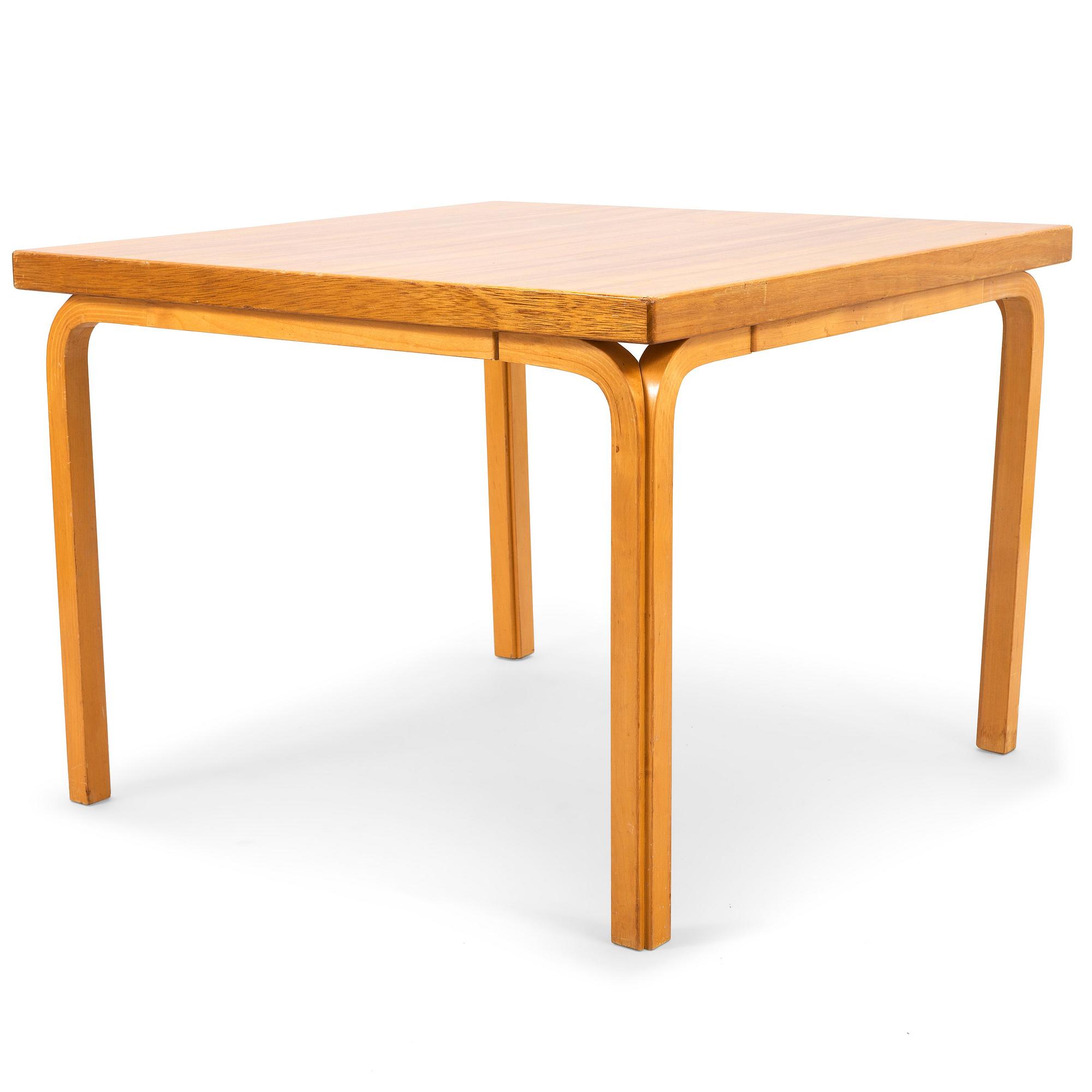 ALVAR AALTO, a mid-20th century coffee table for Artek.
