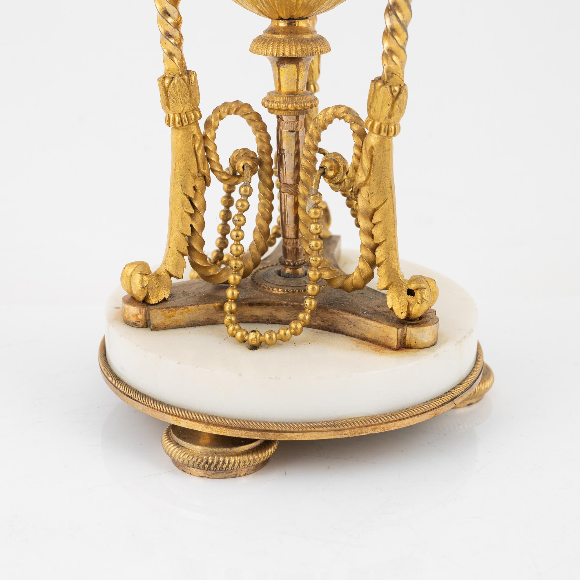 An Empire style cassolette, 19th Century.