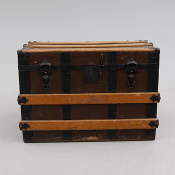 KOFFERT, tidigt 1900-tal.