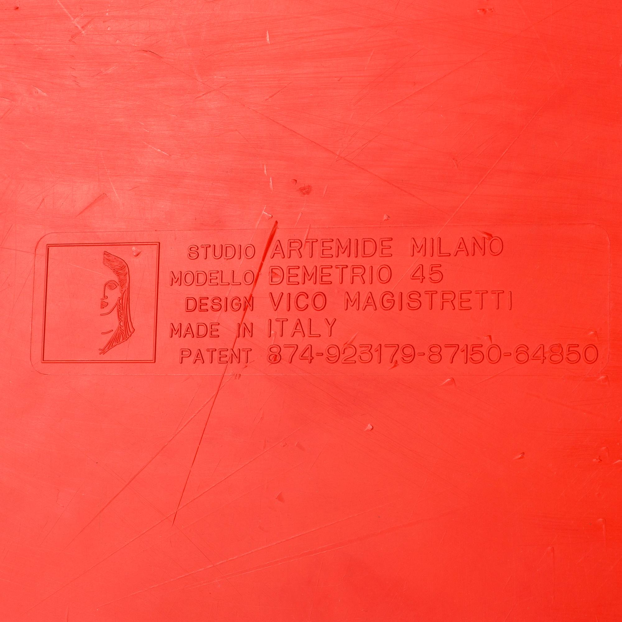 VICO MAGISTRETTI, bord, 3 st, "Demetrio 45", Artemide, Milano, Italien.
