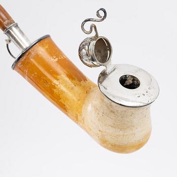 Långpipor, 5 st, silver, ben, horn, och svarvat trä, 1800-tal.