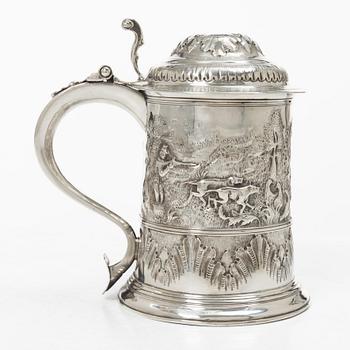 Richard Gosling, dryckeskanna, silver, London 1736.