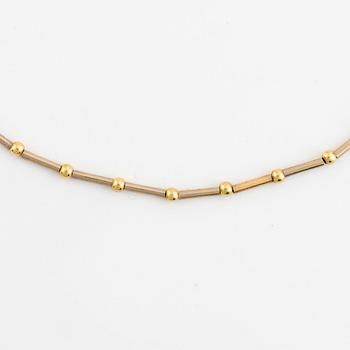 14K gold necklace, Italy.