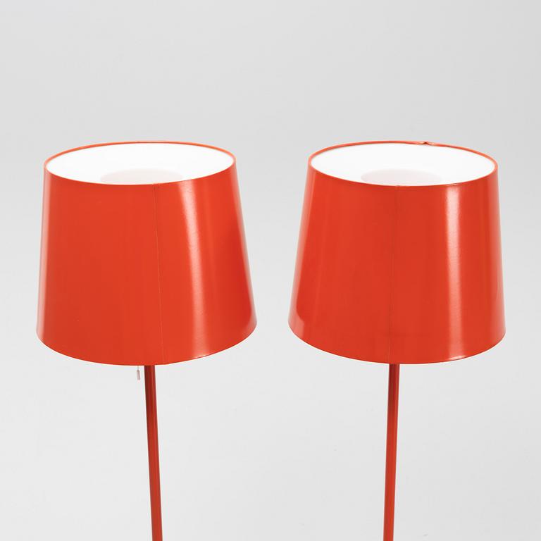 Uno & Östen Kristiansson, a matched pair of red floor lights, Luxus, Vittsjö.