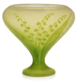822. A Karl Lindeberg Art Nouveau cameo glass vase, Kosta.