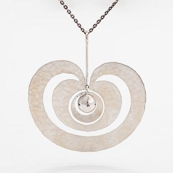 Tapio Wirkkala, halsband "Äpple", sterlingsilver, Kultakeskus, Tavastehus 1975.