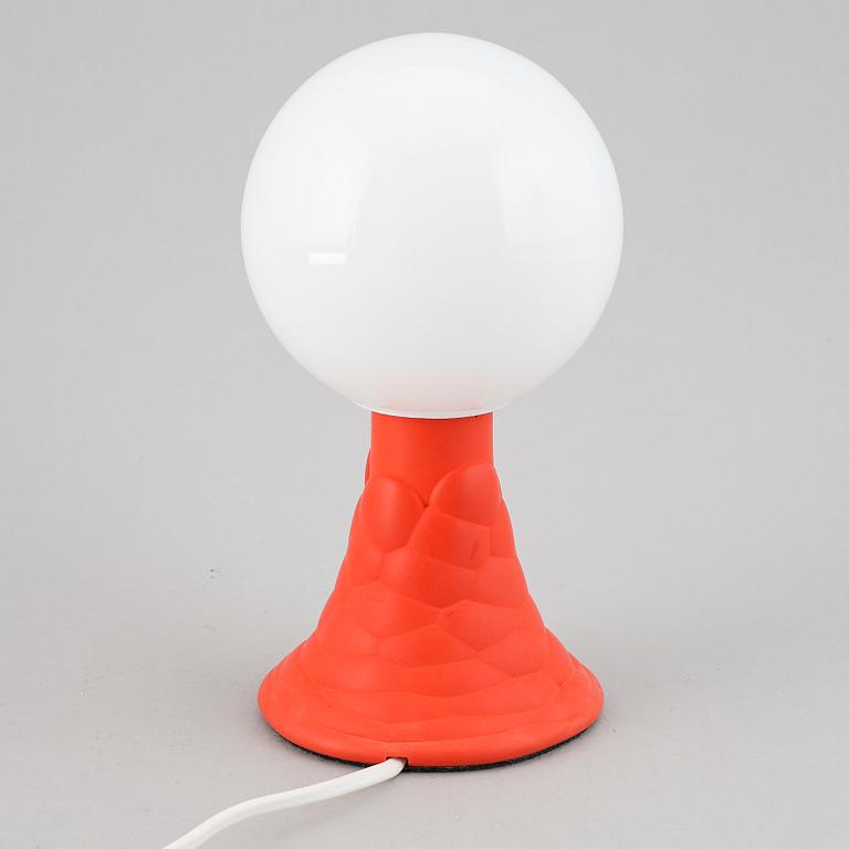 FÄRG & BLANCHE, "The Baker's Lamp", edition 1/10, 2019.