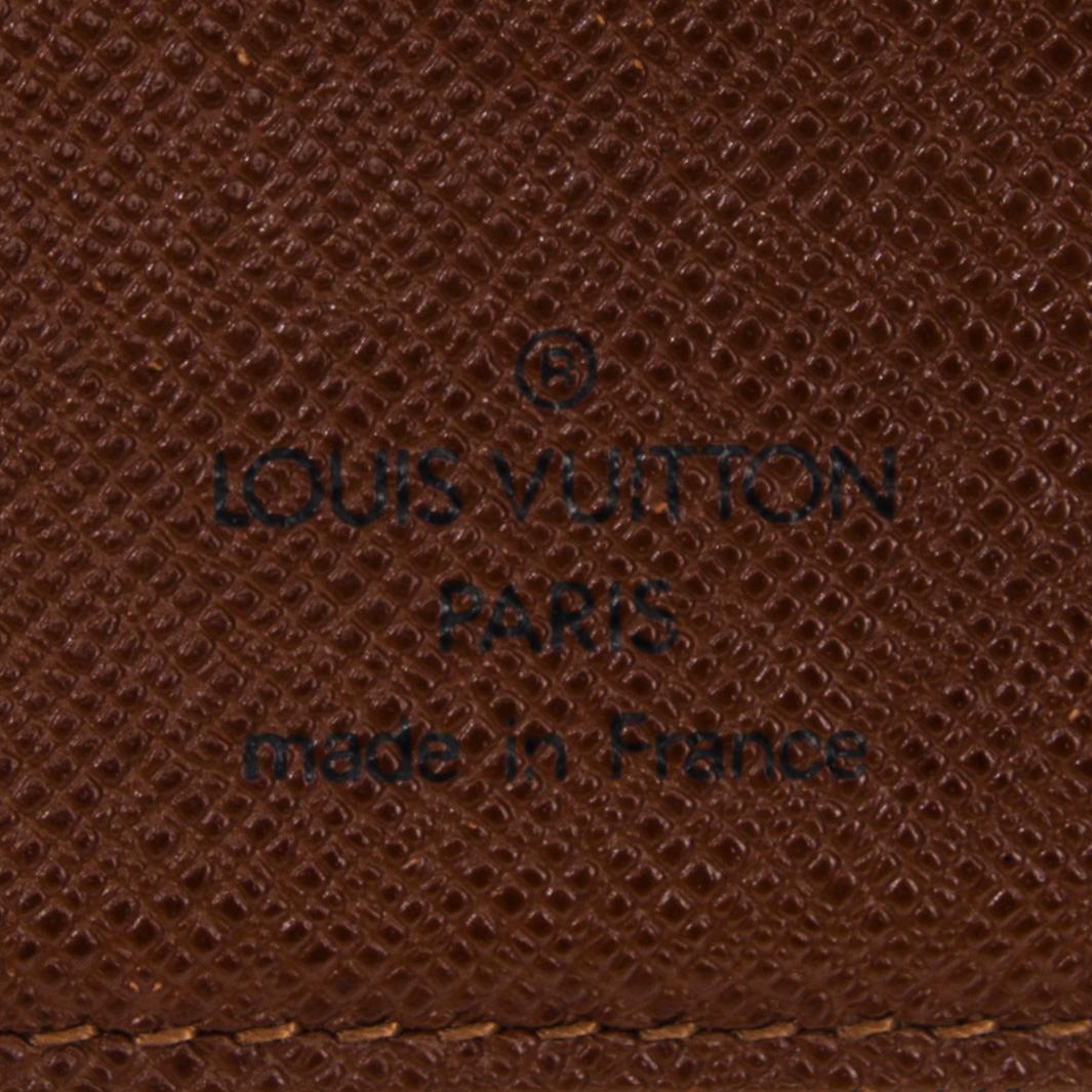 LOMPAKKO, Louis Vuitton.