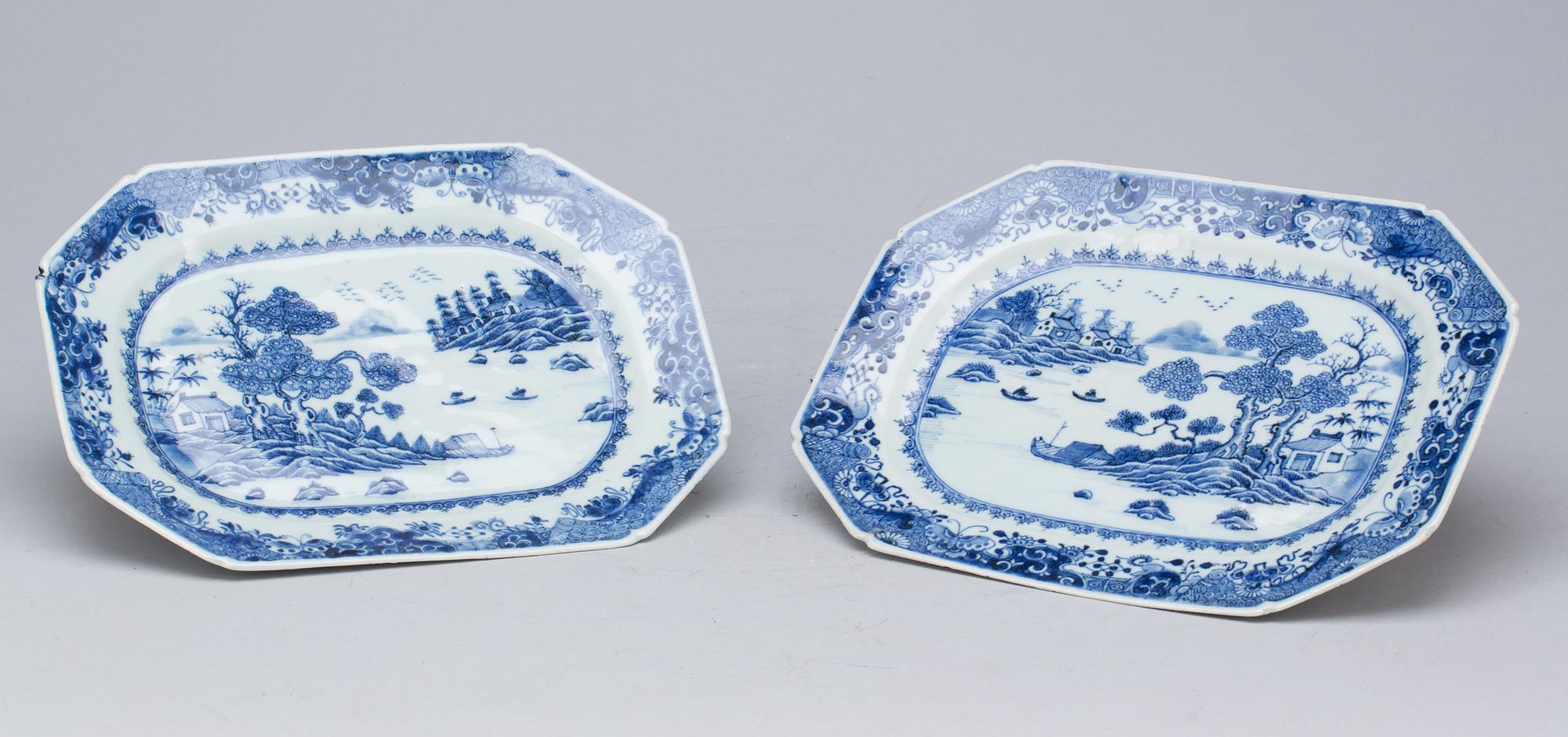 STEKFAT, 2 st, porslin, Kina, Qianlong(1736-1795).