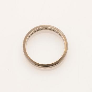 Ring, 18K vitguld med briljanter, K&EC, Göteborg 1965.