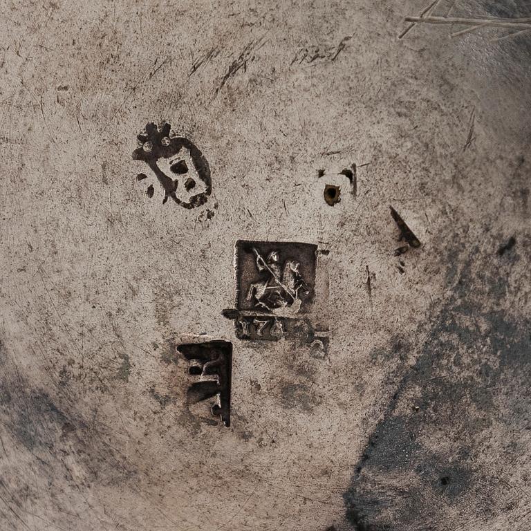 Pikari, hopea, Moskova 1743. Barokki.