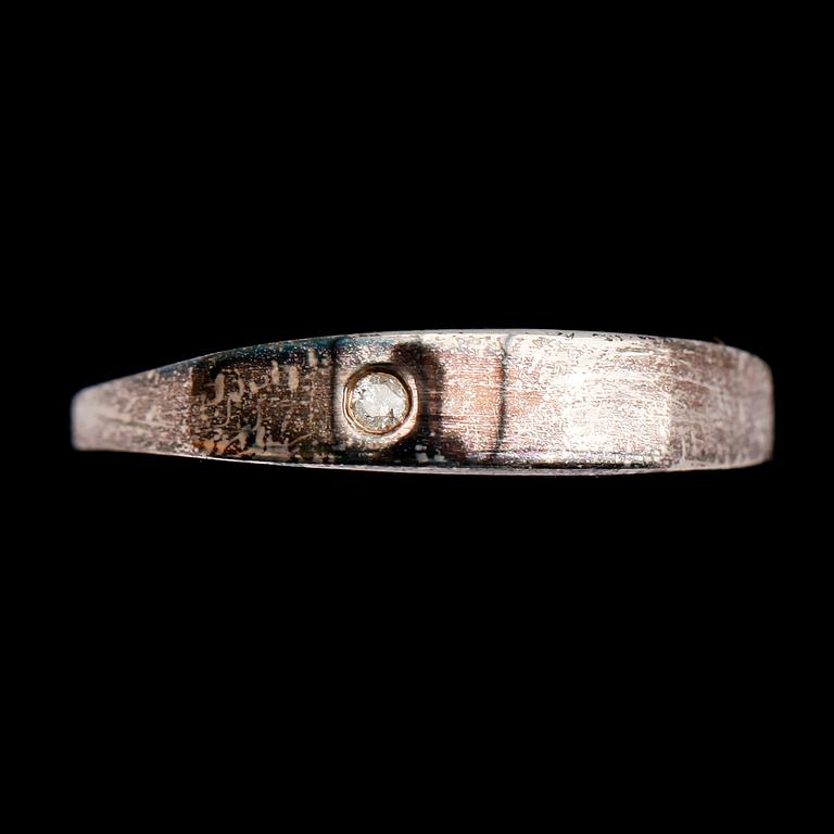 GARNITYR, 2 delar, silver, med diamanter.