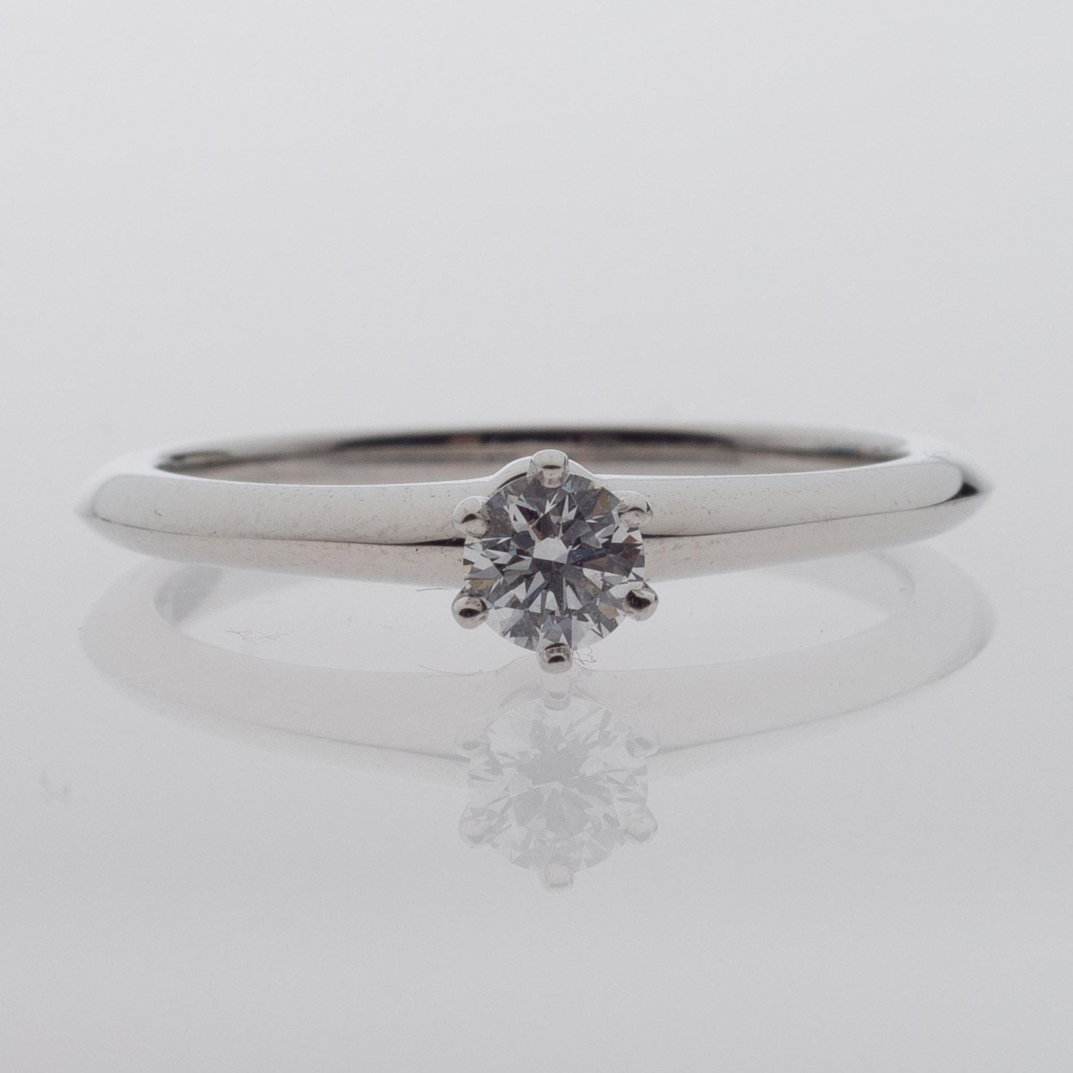 SORMUS, Tiffany, briljanttihiottu timantti, platinaa.