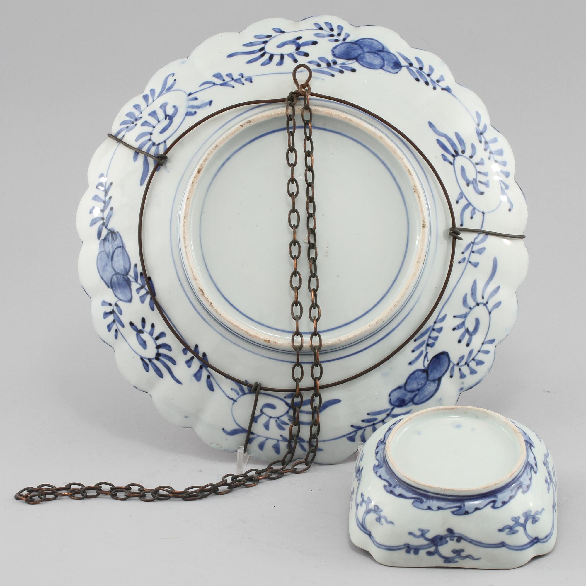 FAT, SKÅL samt SKÅLFAT, 6 st, porslin, Japan, 1800-tal respektive 1900-tal.
