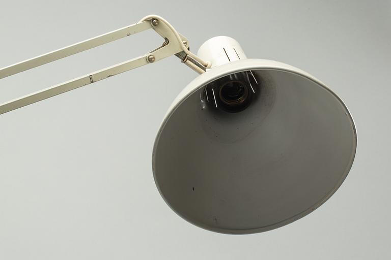 SKRIVBORDSLAMPA, Jacob Jacobsen, Modell L-1, Luxo, 1900-talets senare del.