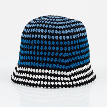 Prada, hatt, storlek S.