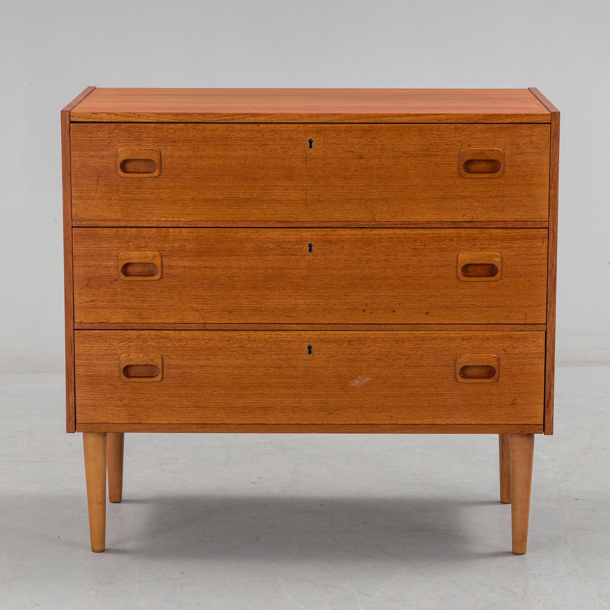 BYRÅ, teak, 1960 / 70-tal.